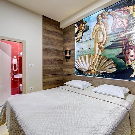 Hotel Le Pont 普里耶多尔 外观 照片