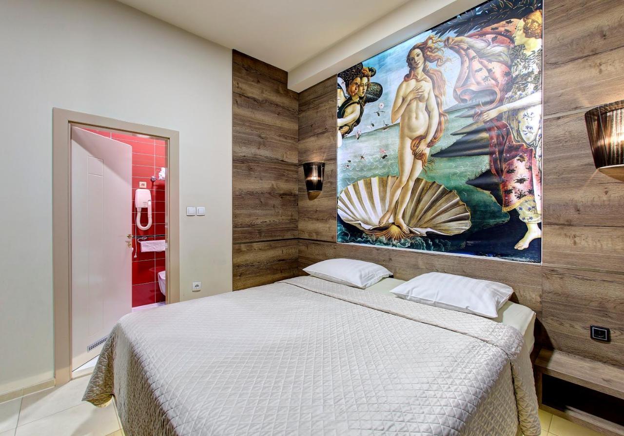 Hotel Le Pont 普里耶多尔 外观 照片